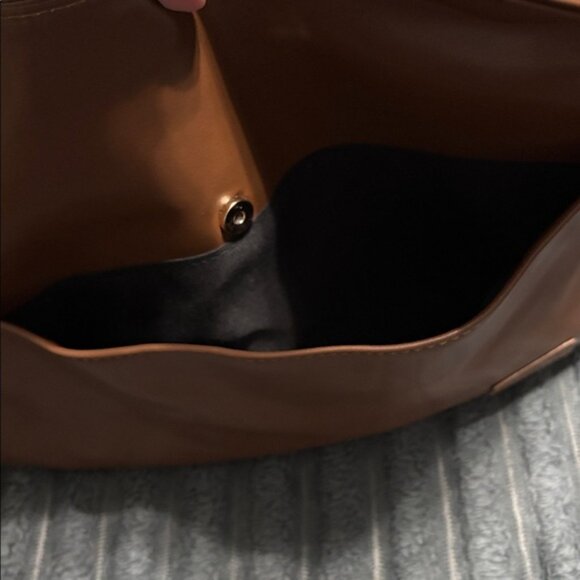 New tan slouchy PU leather hobo bag - Picture 3 of 9